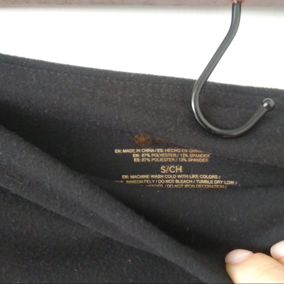 Gaiam Ballet Tie Leggings - Picture 5 of 5